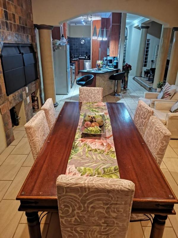 4 Bedroom Property for Sale in Kuruman Northern Cape